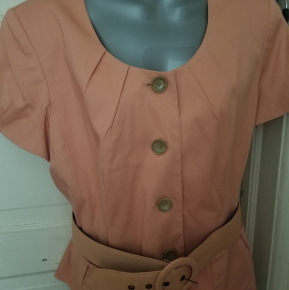 Beautiful  skirt suit 4 button up top. - Picture 3 of 6